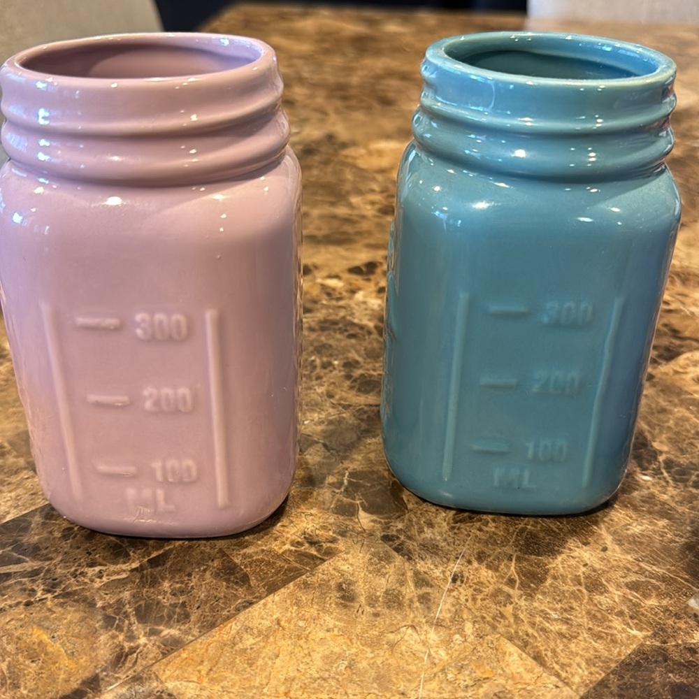 3 decorative mason jars. 2 light purple and 1 blue/green. Excellent condition. - Picture 2 of 4